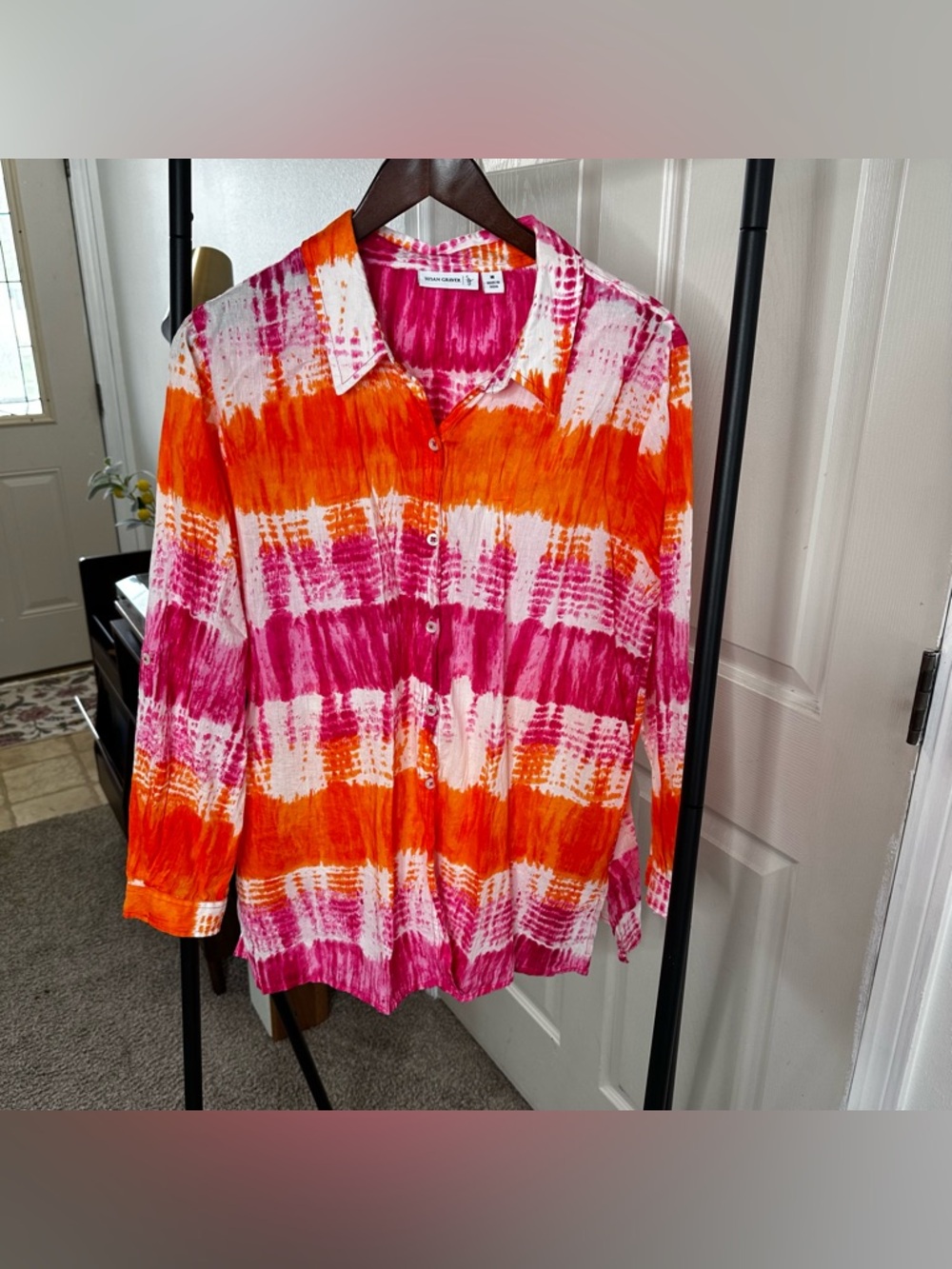 Susan Graver Pink & Orange Tie-Dye Button Down Shirt 🛞